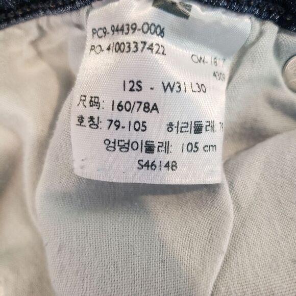 Levi Strauss Jeans - Picture 6 of 6